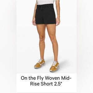 Lululemon On The Fly mid rise shorts